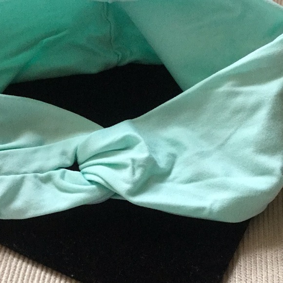 Hair Pins and head band - Picture 5 of 5